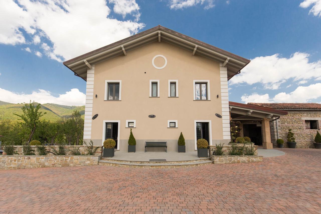 Casale Virginia Guest House Cesariano Екстериор снимка